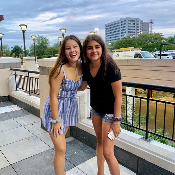 Meet your Posher, Nora - Picture 1 of 1